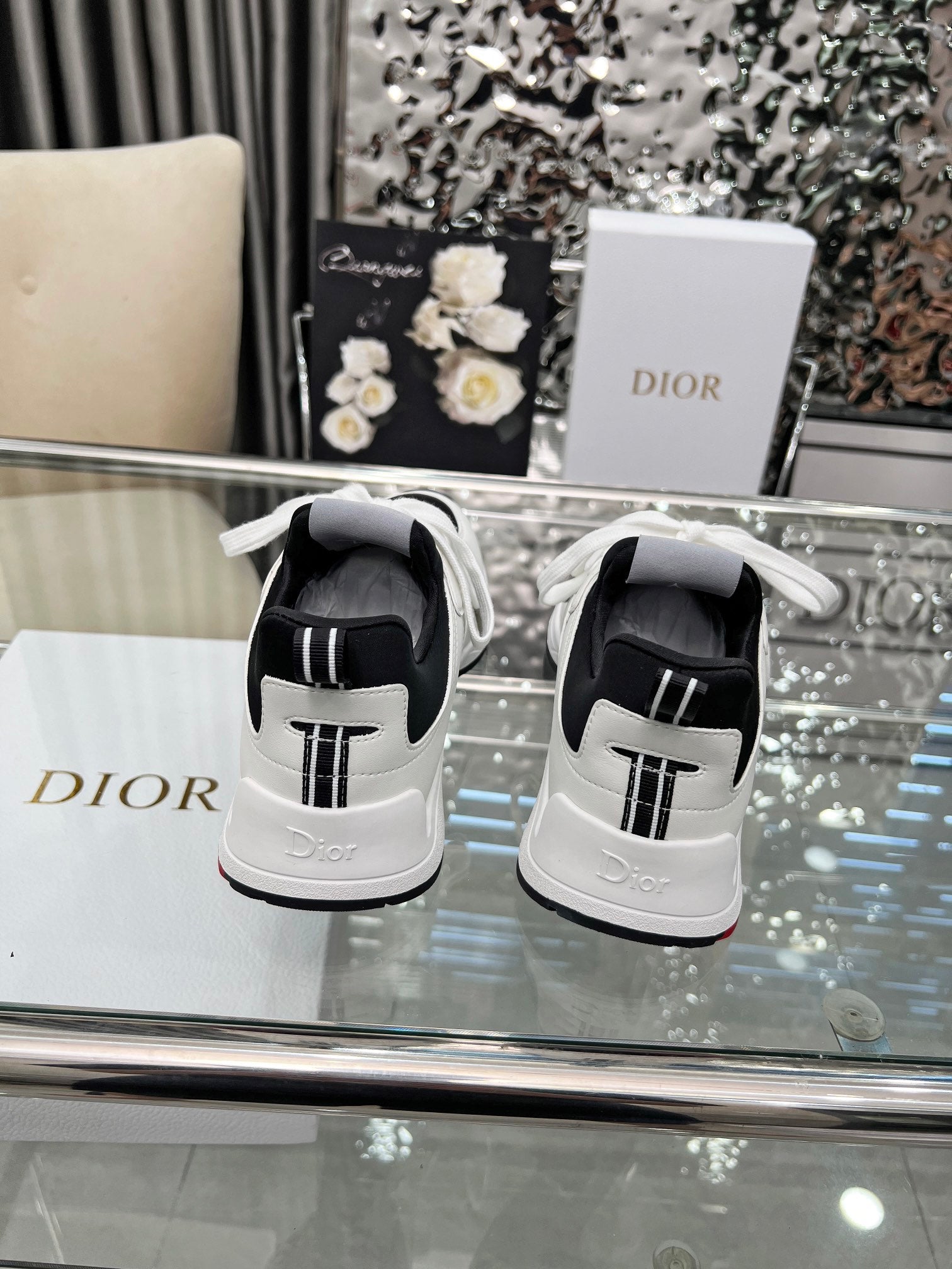 Z2Q105D309 Popular high-quality Shoes