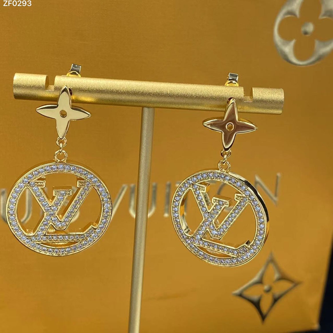 X1Z95E76E Popular Earrings
