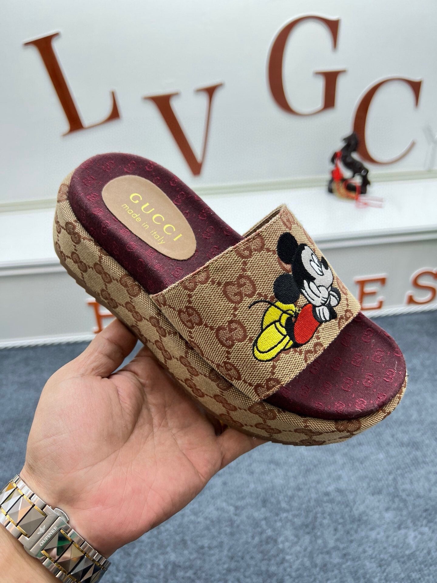 Z5ZB122 Popular slippers  Sole thickness 5.5cm