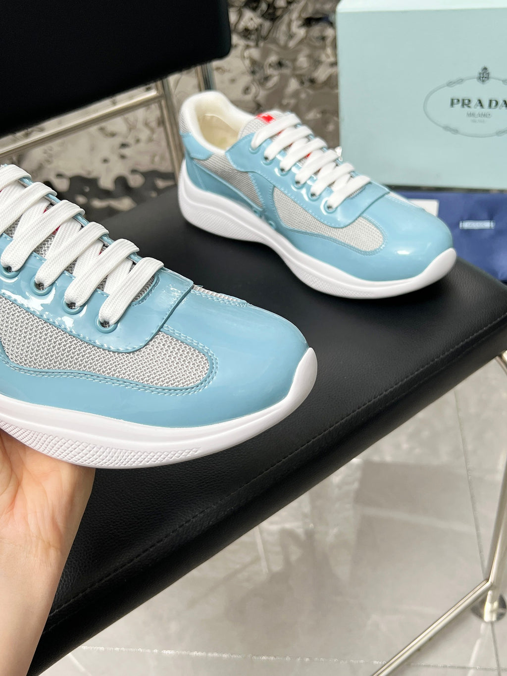 Z2P76P03 Popular high-quality leather Shoes