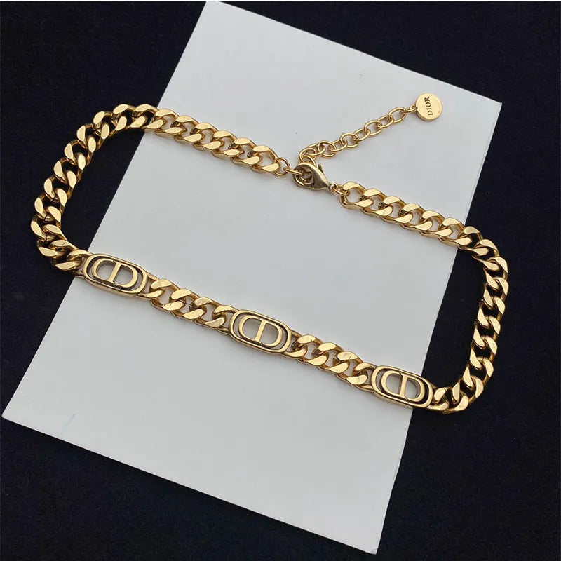 X1B91D394X  Popular Bracelets. Earrings. Necklaces