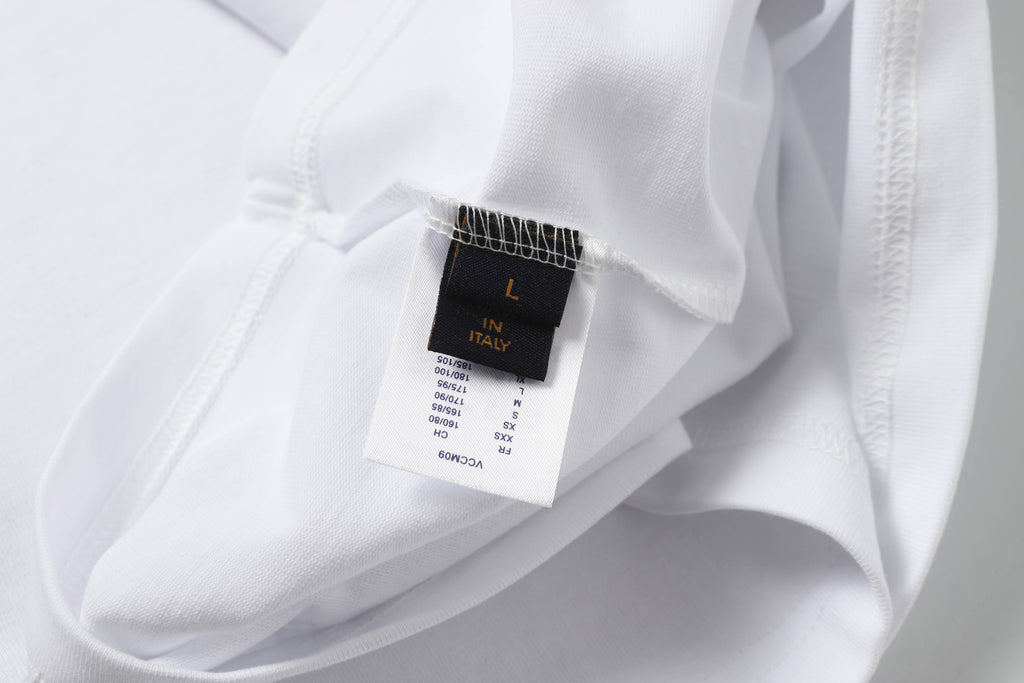U1R45E151 Popular T-shirt