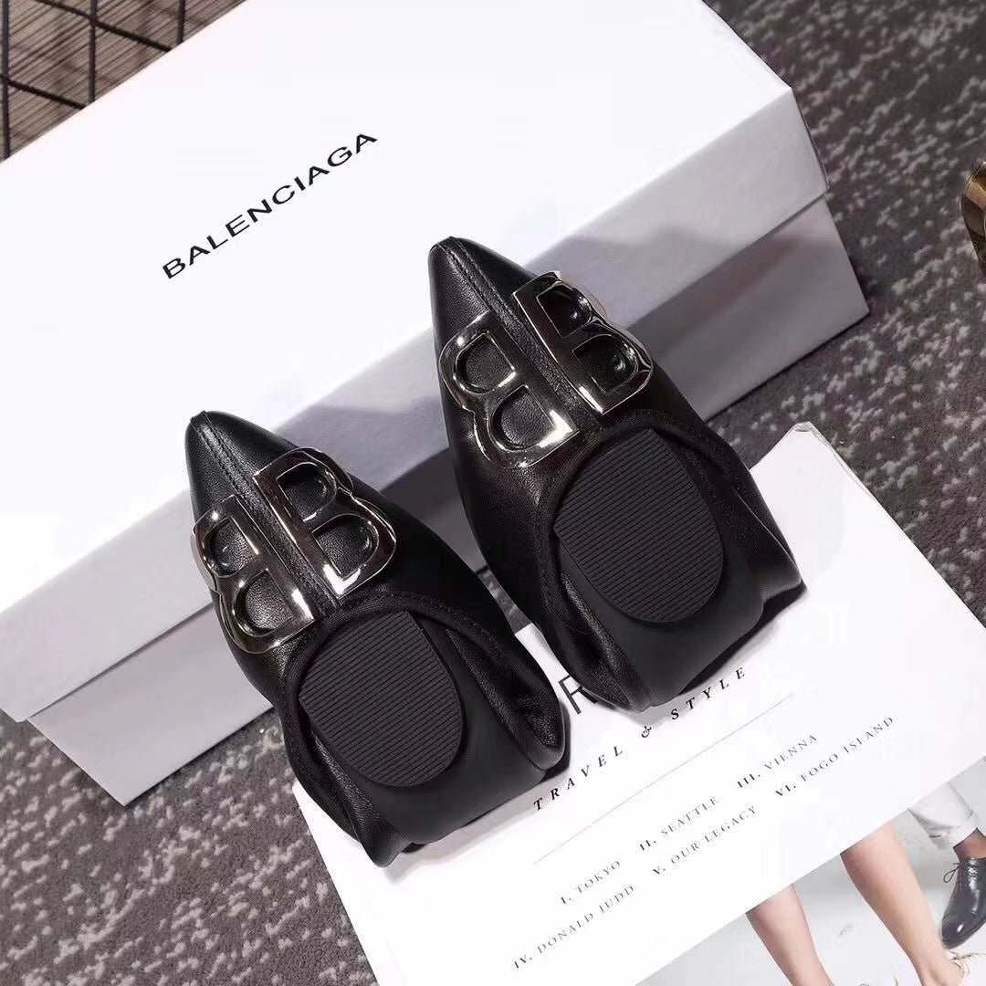 Z2Q95J121 Popular high-quality leather Shoes