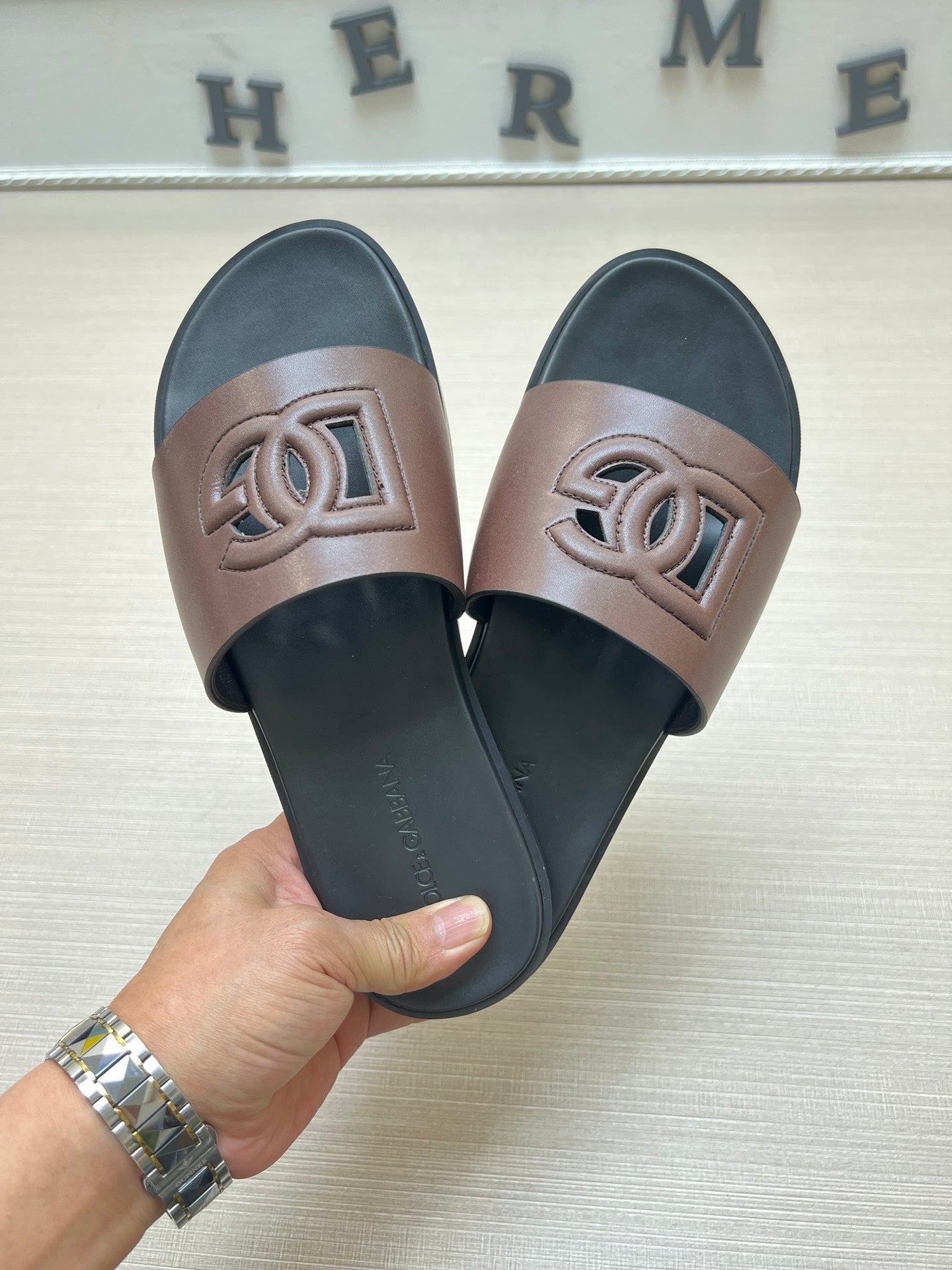 Z5ZA63 Popular slippers