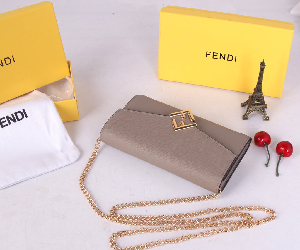 B1P36F103 Popular leather bag