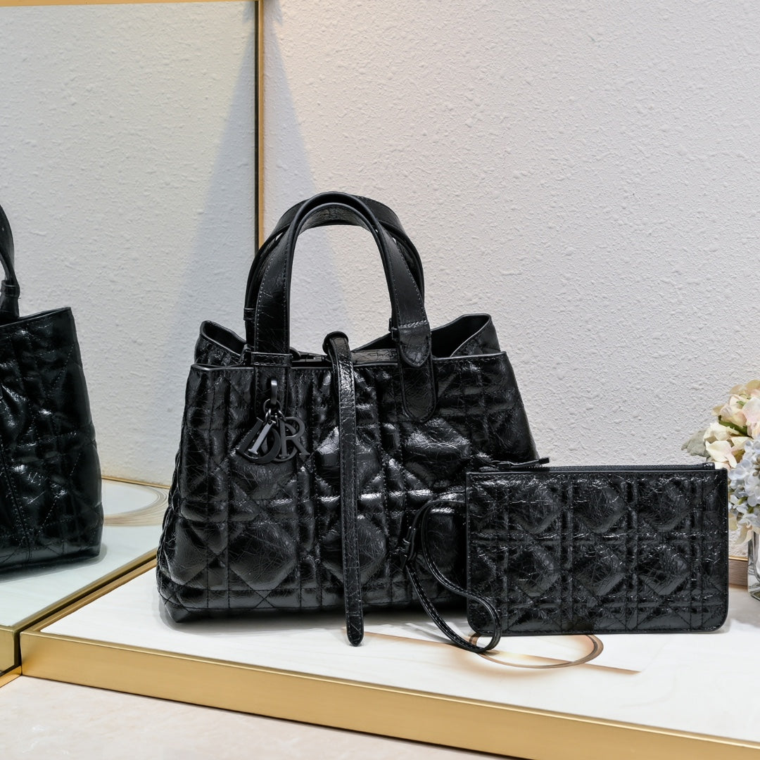 B12X44D359 Popular   leather bag 