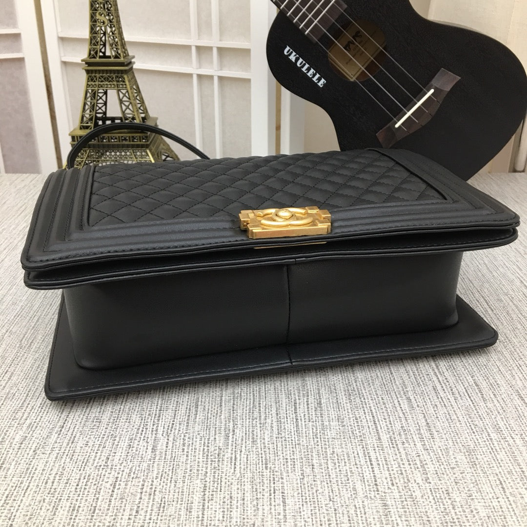 B5X121C60 Popular  leather bag 