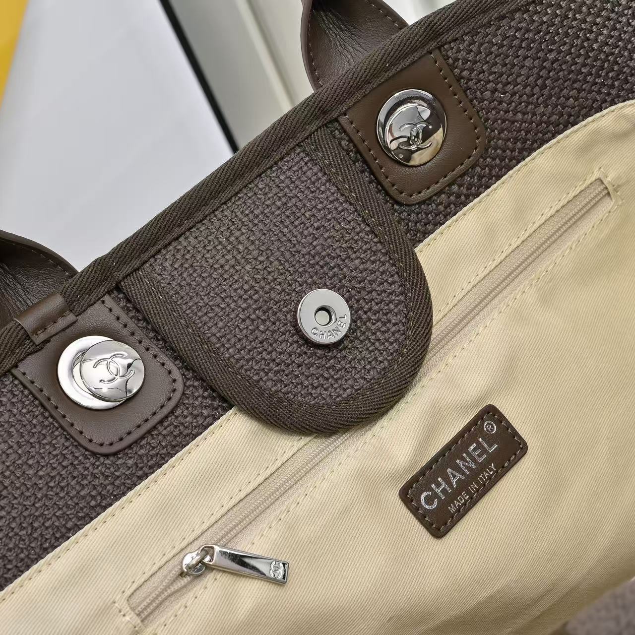 B1P46C5 Popular bag