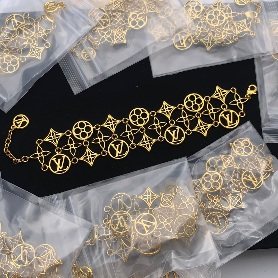 X1Q85E37K  Popular Bracelets