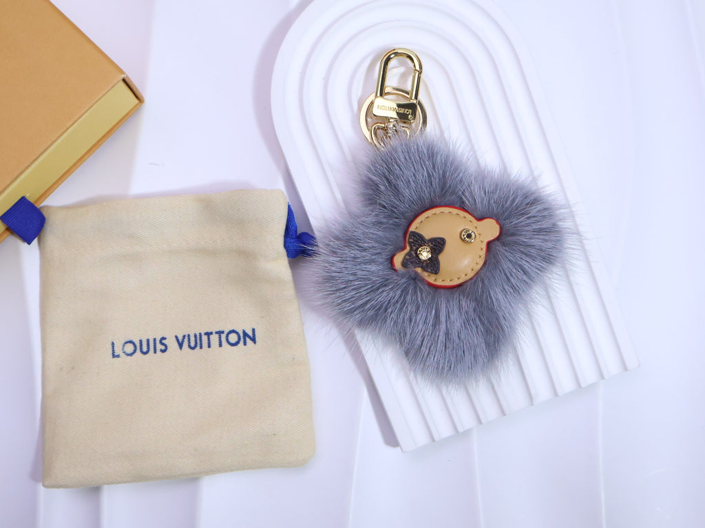 A1Q105E26 Popular bag 's charms accessories