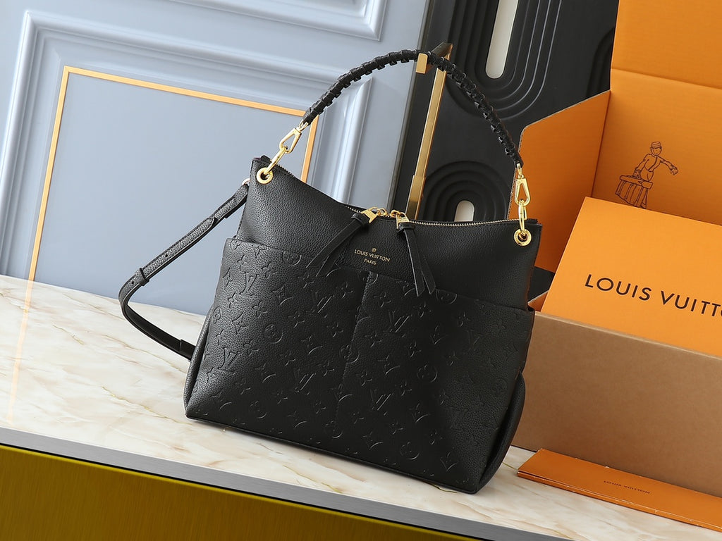 B1W35E115 Popular leather bag