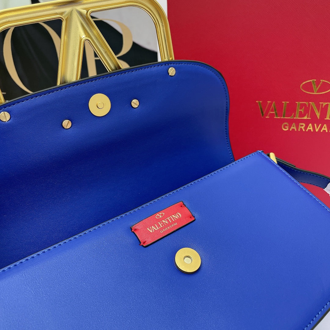 B5X111VL45 Popular  leather bag 