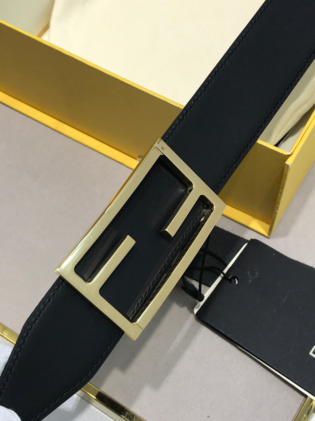 P1Q64F92 Popular   High quality belt With full package
