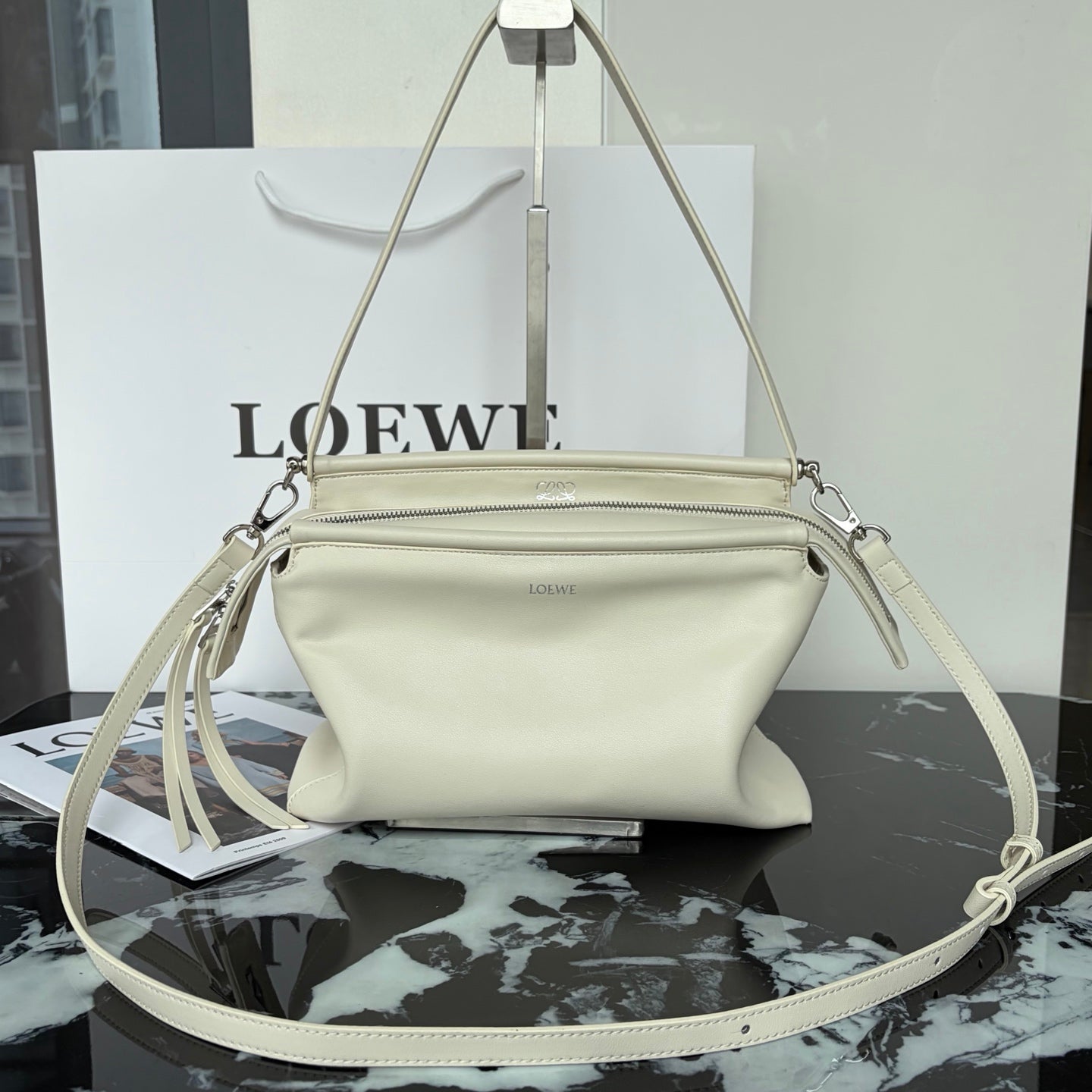 B1R66A15 Popular leather bag