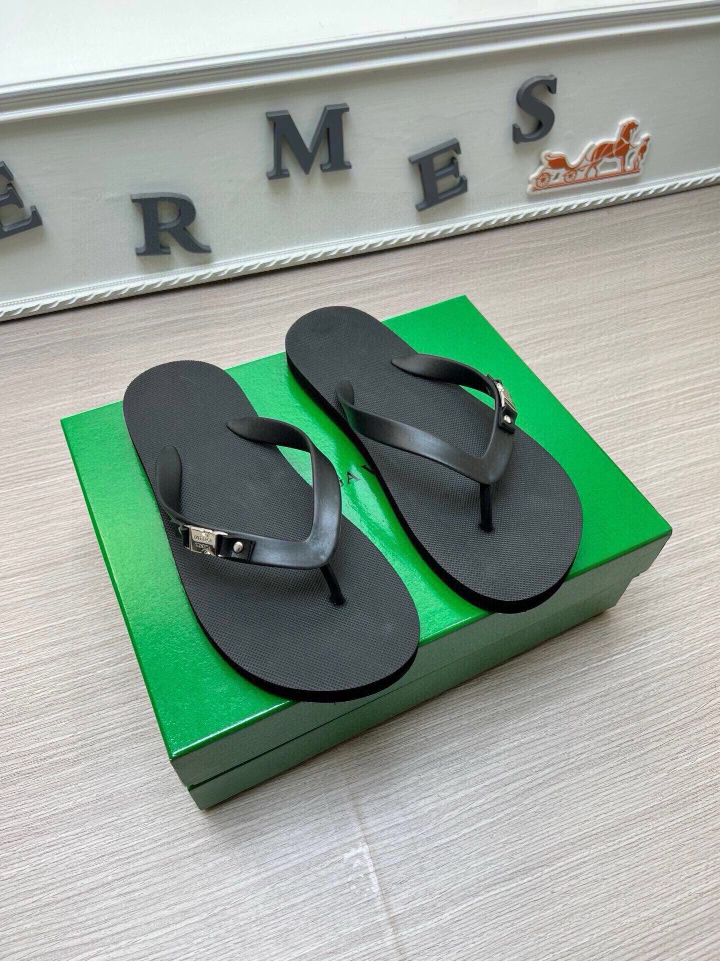 Z5Z35A291 Popular Slippers