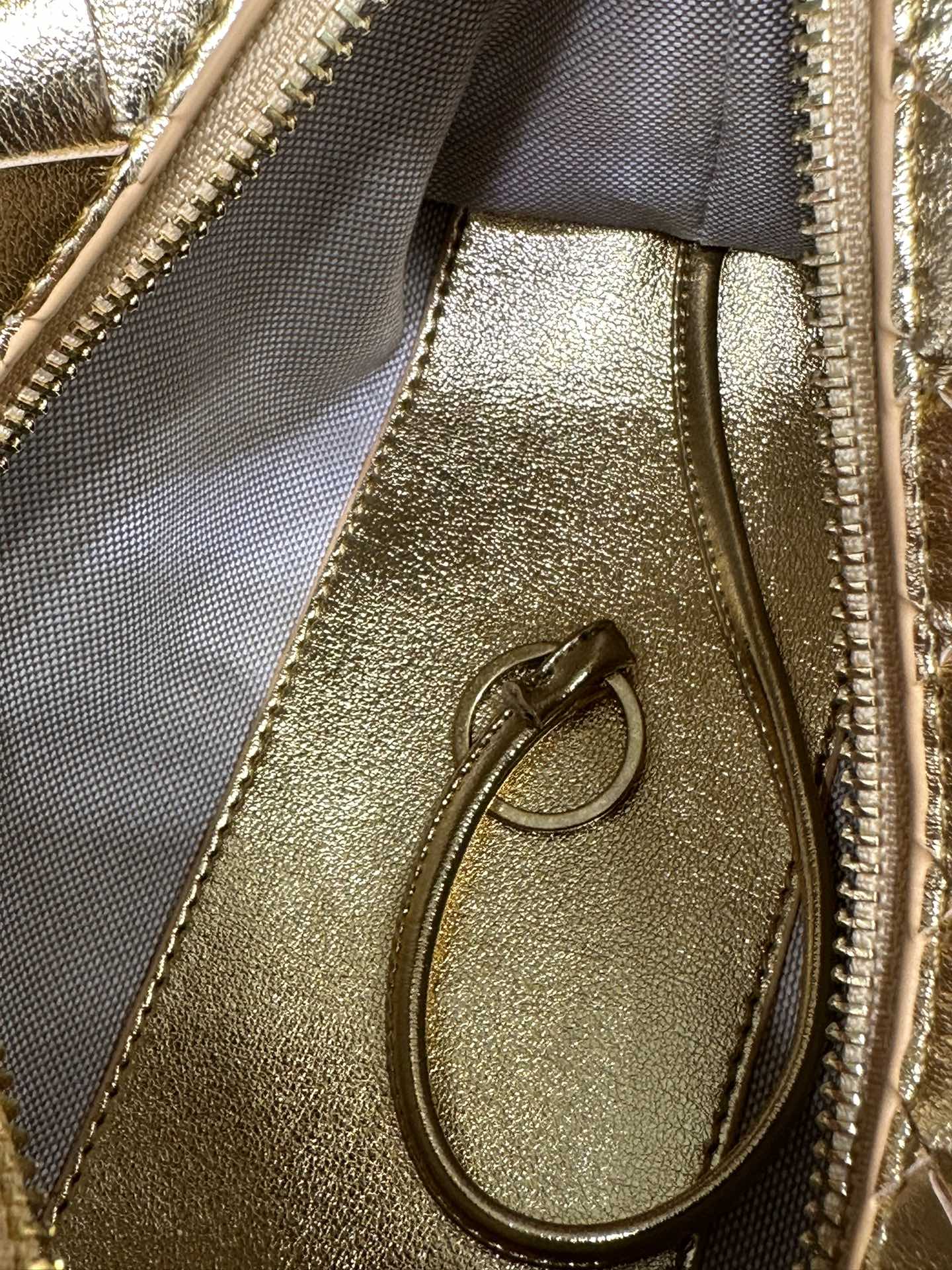 B1X104A84 Popular eather bag