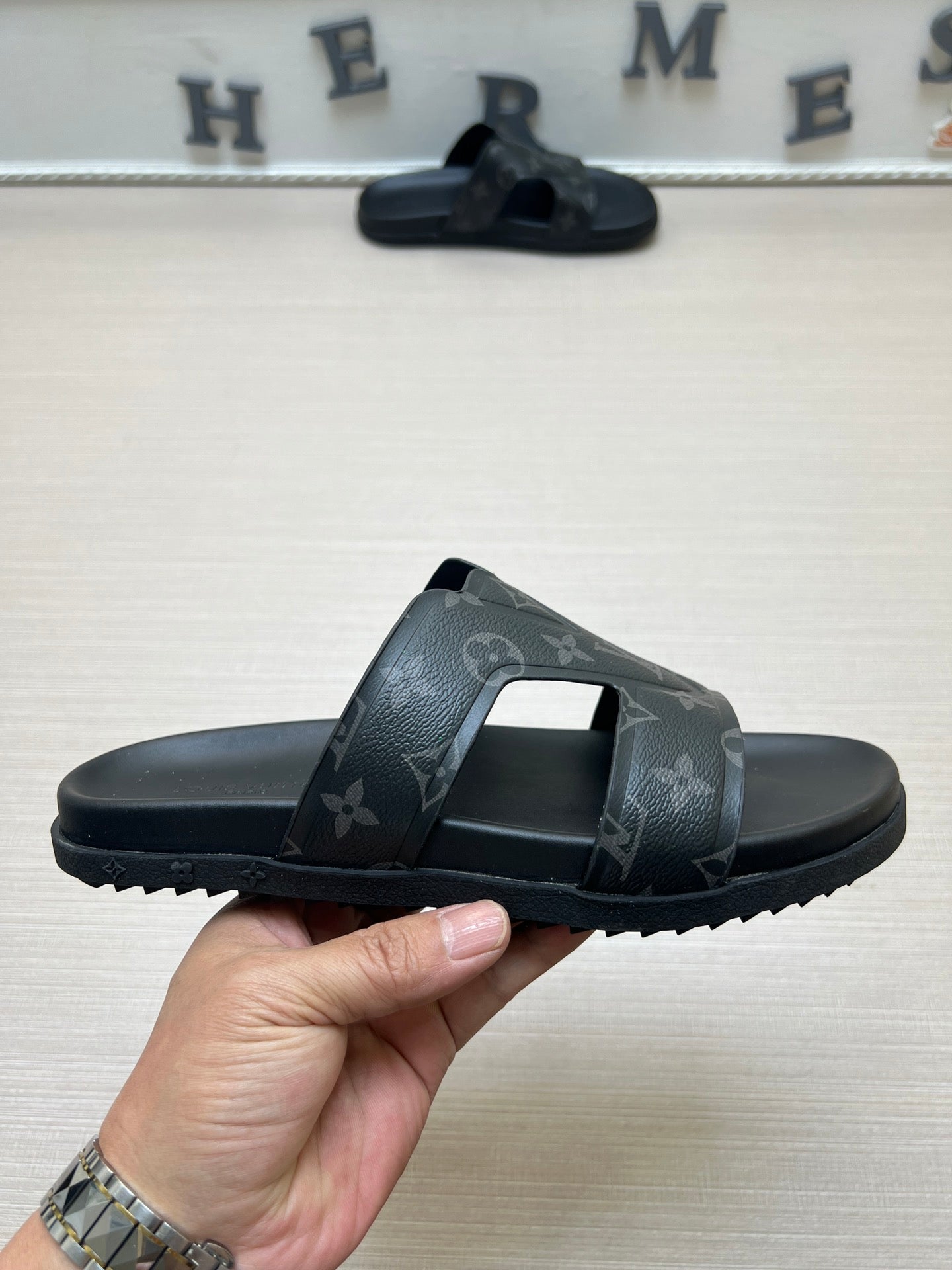 Z5ZE111 Popular slippers