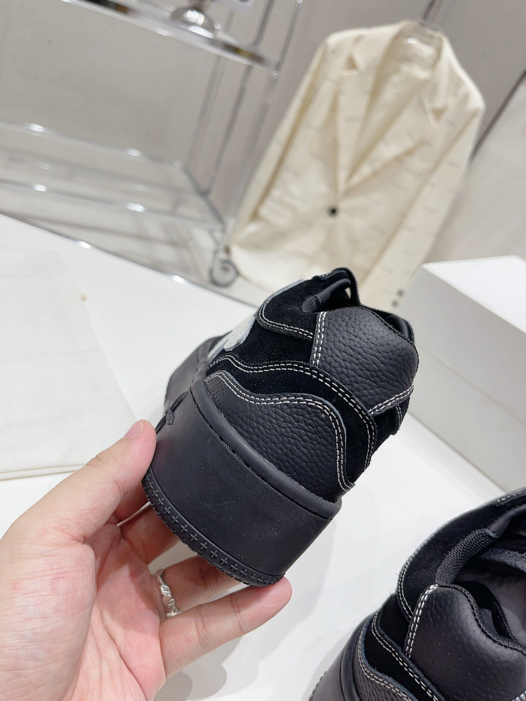 Z1Q105A345 Popular  Shoes
