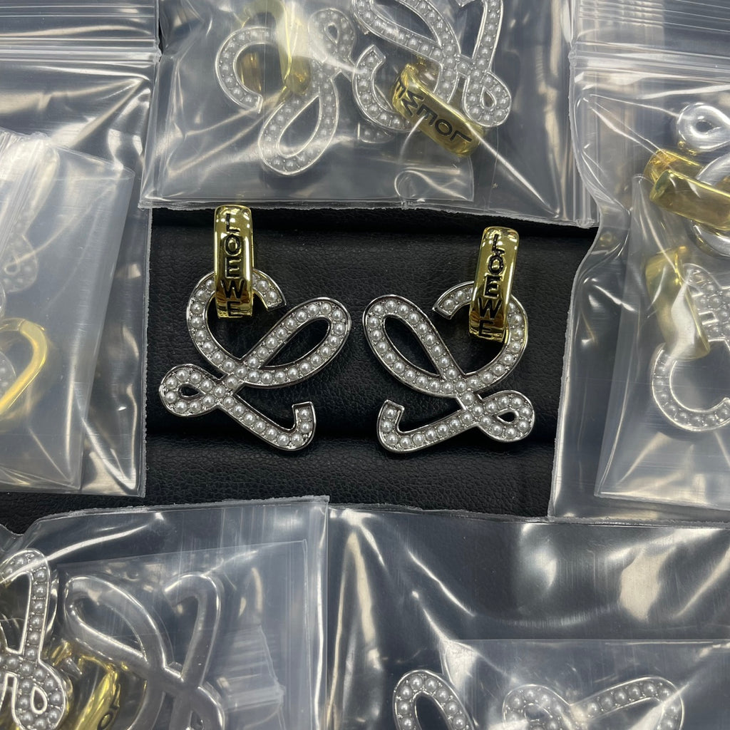 X1Z94A976E Popular  Earrings