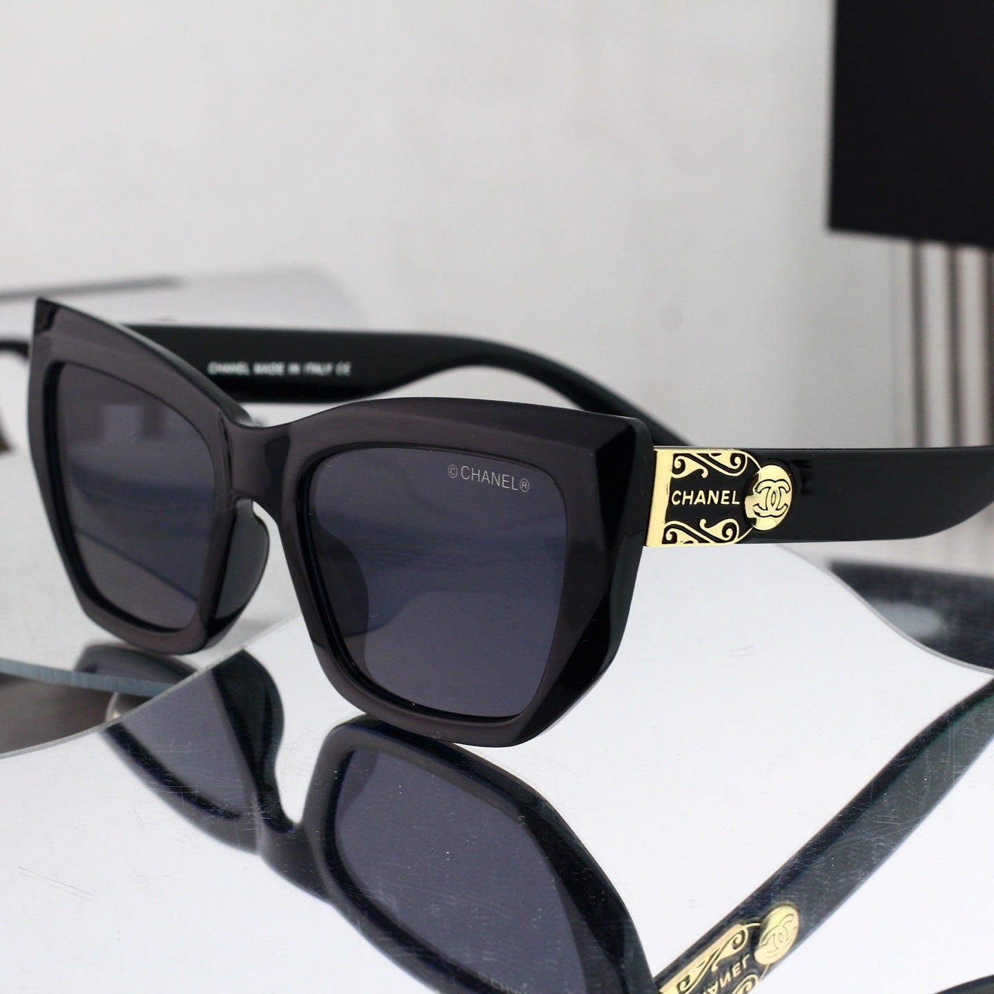 T1P56C38 Popular Sunglasses
