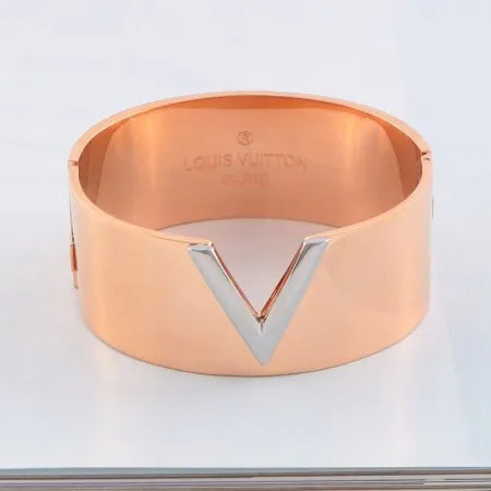X2B60E111K  Popular Bracelets