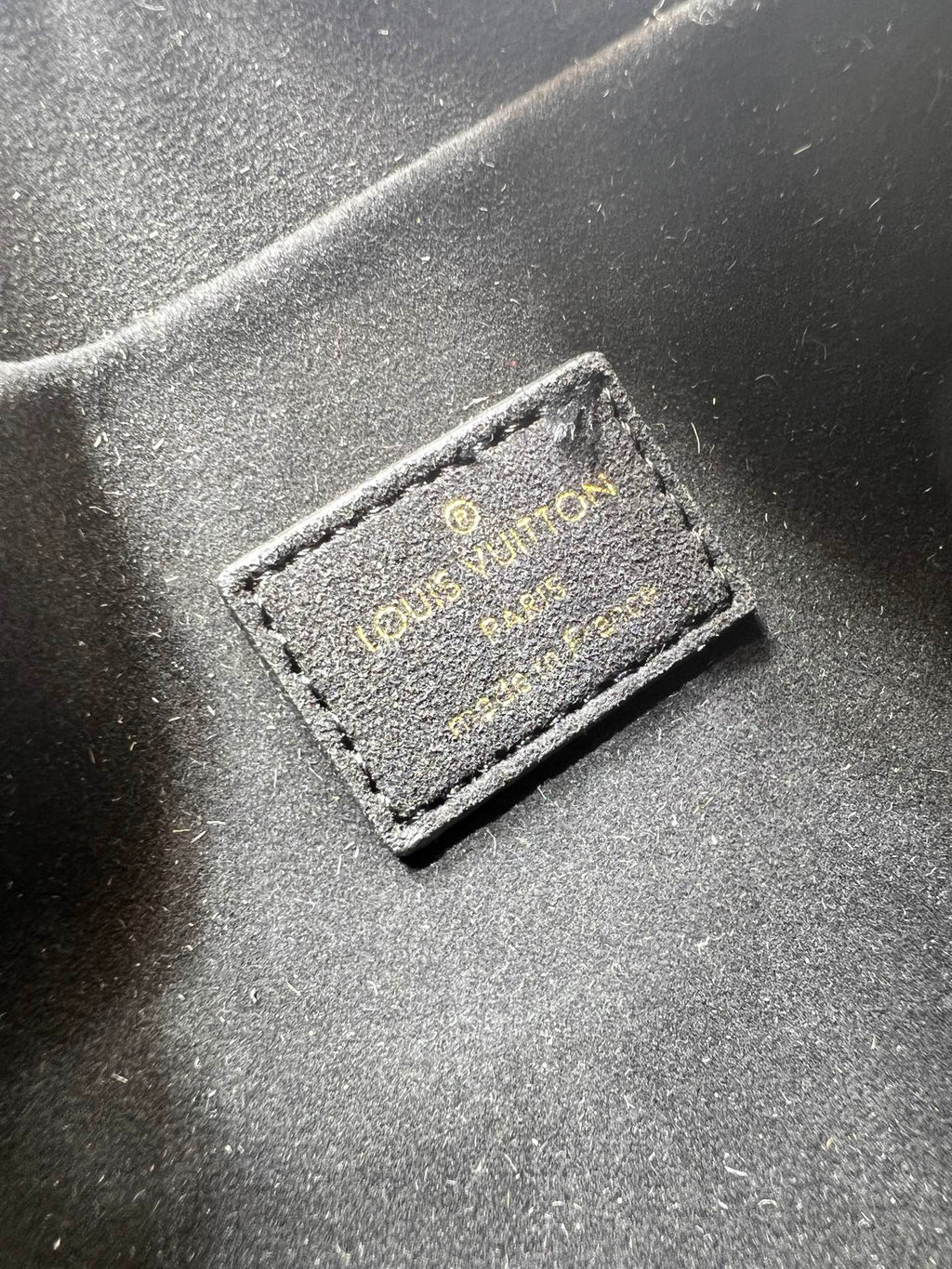 B1R115E157 Popular bag