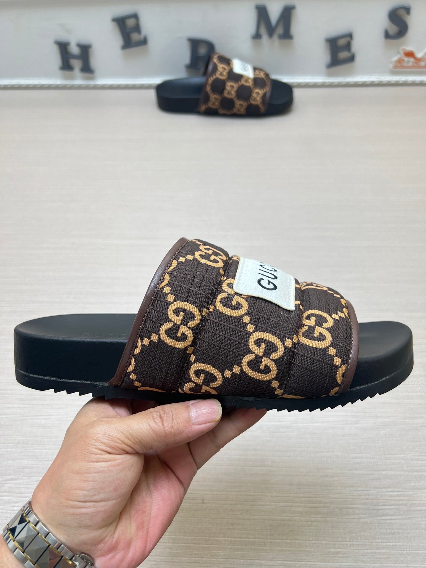 Z5ZB49 Popular slippers