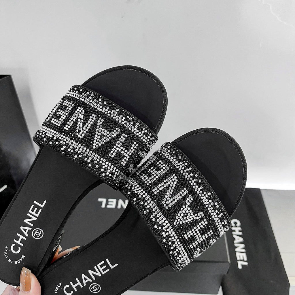 Z1ZC57 Popular sandals