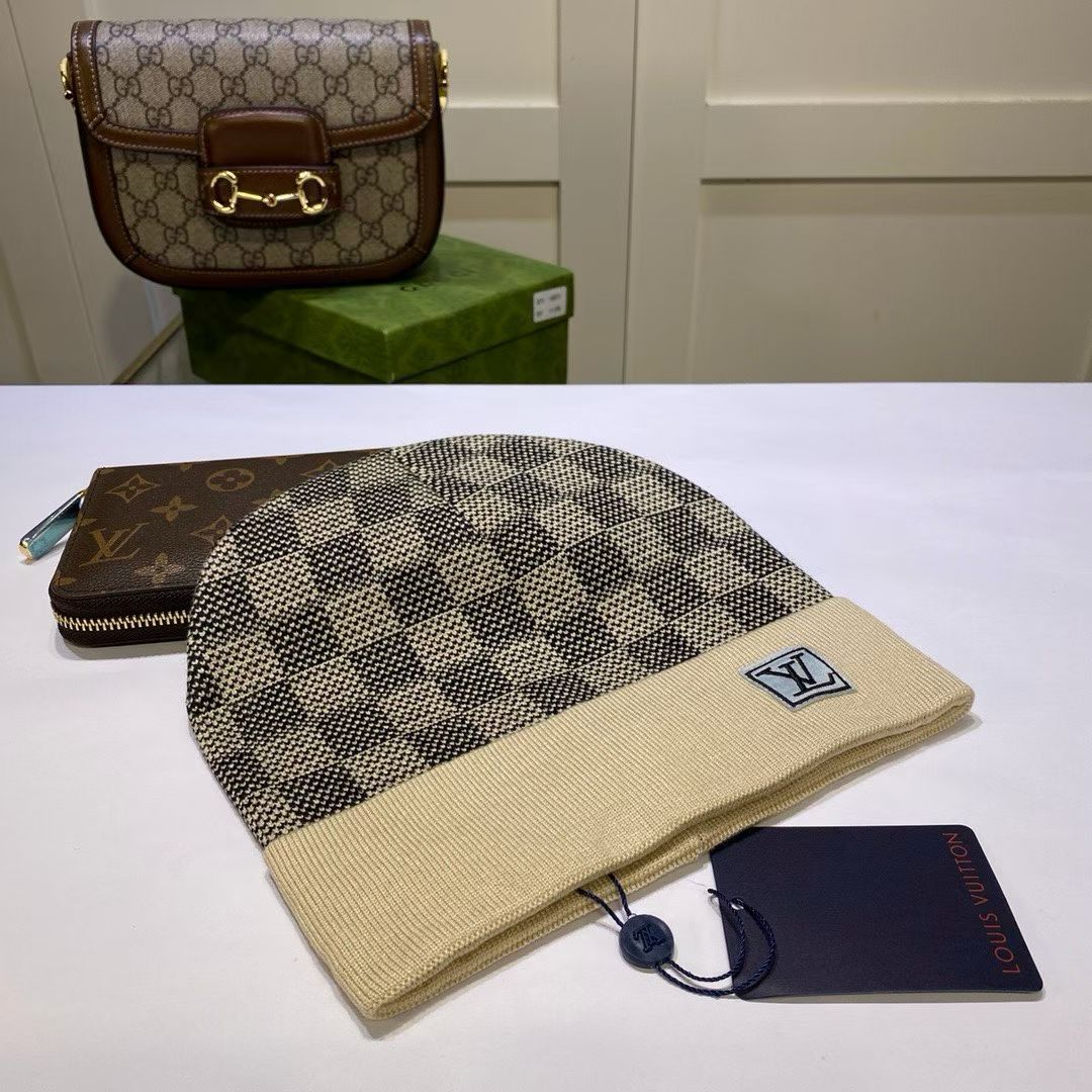 M1R86E68 Popular hats