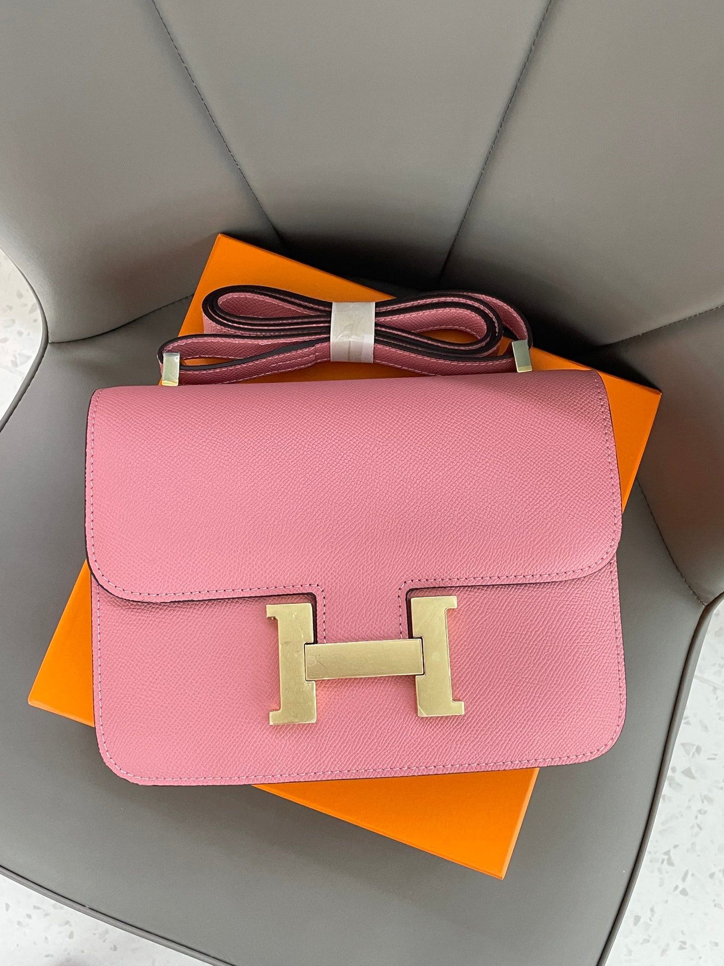 B1N55H63 Popular  leather bag