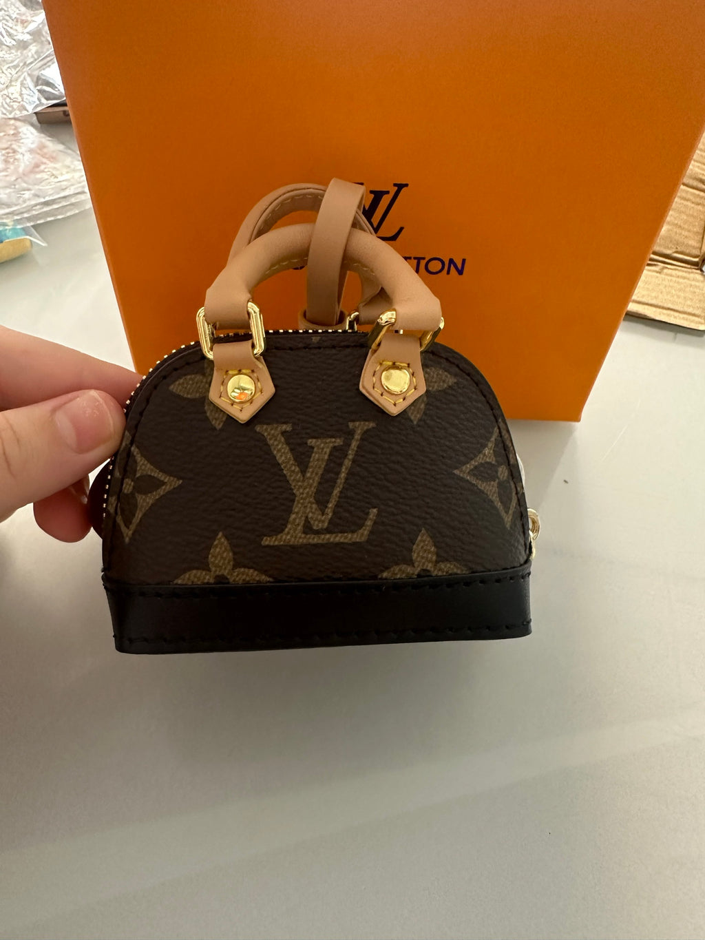A1R76E101 Popular bag 's charms accessories