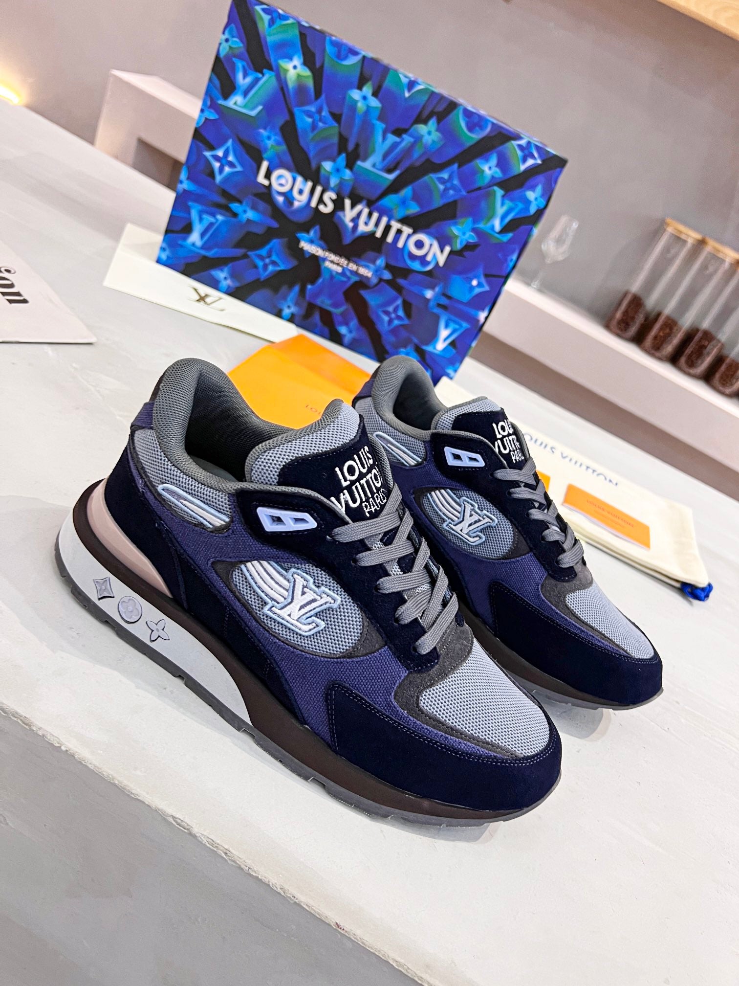 Z2Q105E233 Popular high-quality  Shoes