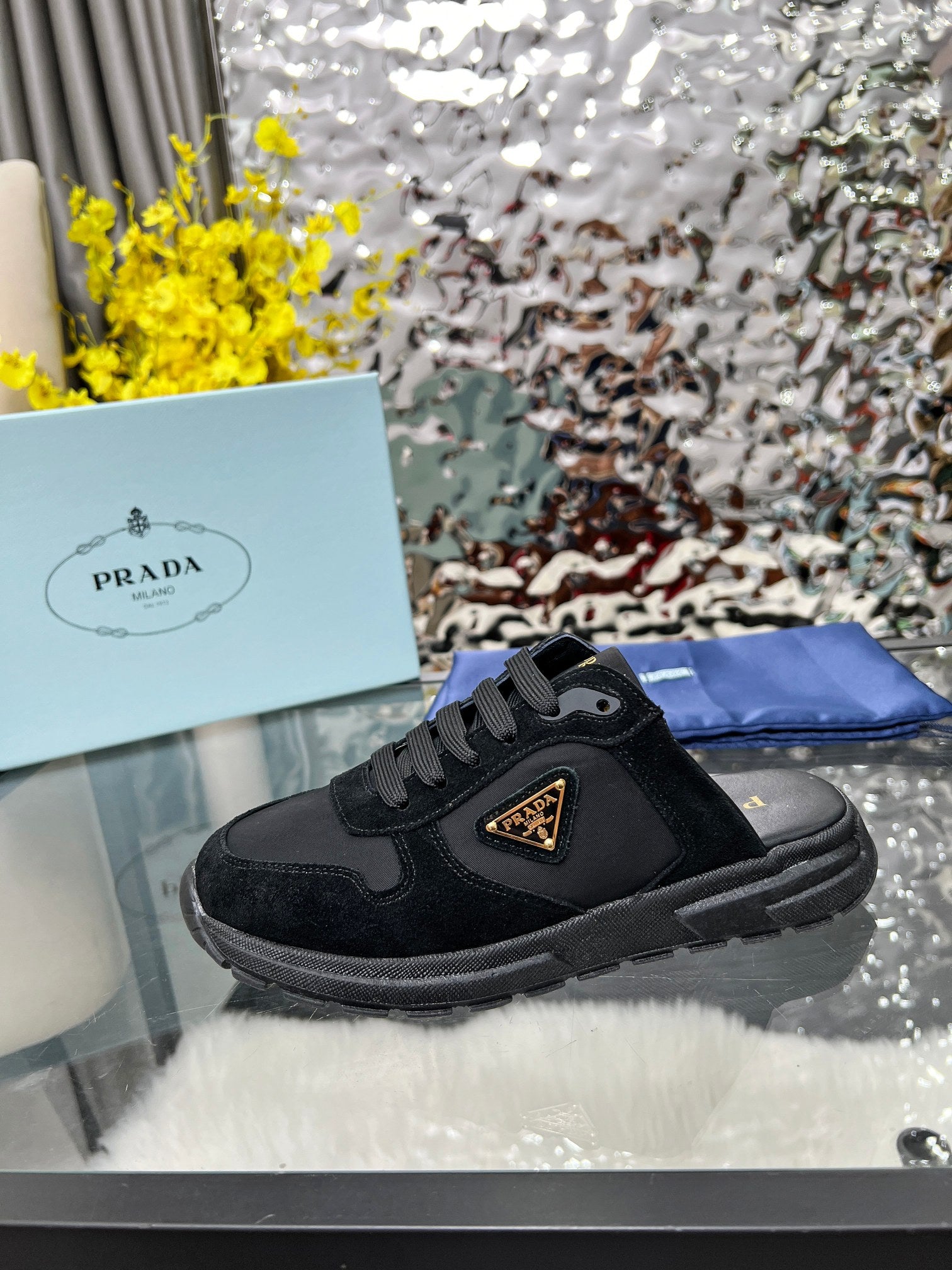 Z2Q95P96 Popular high-quality shoes