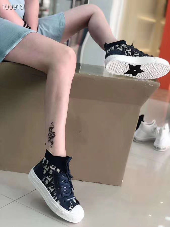 Z2Q105D425 Popular high-quality Shoes