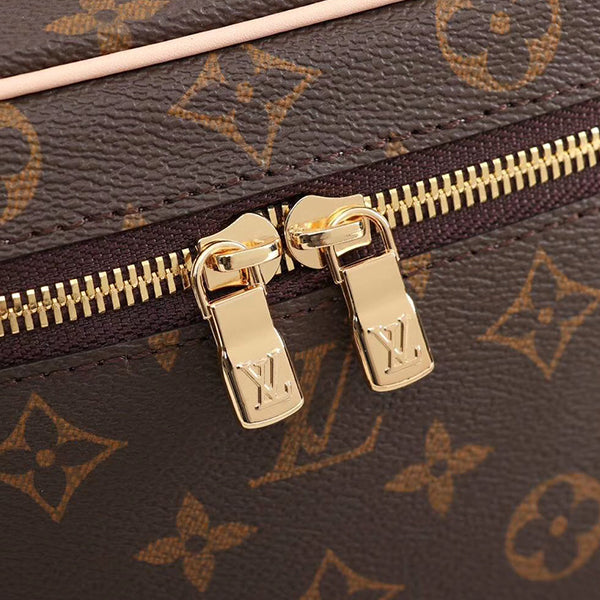 B1P70E104 Popular leather bag 
