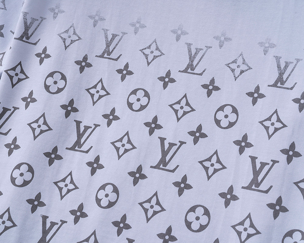 U1W25E70  Popular T-shirts