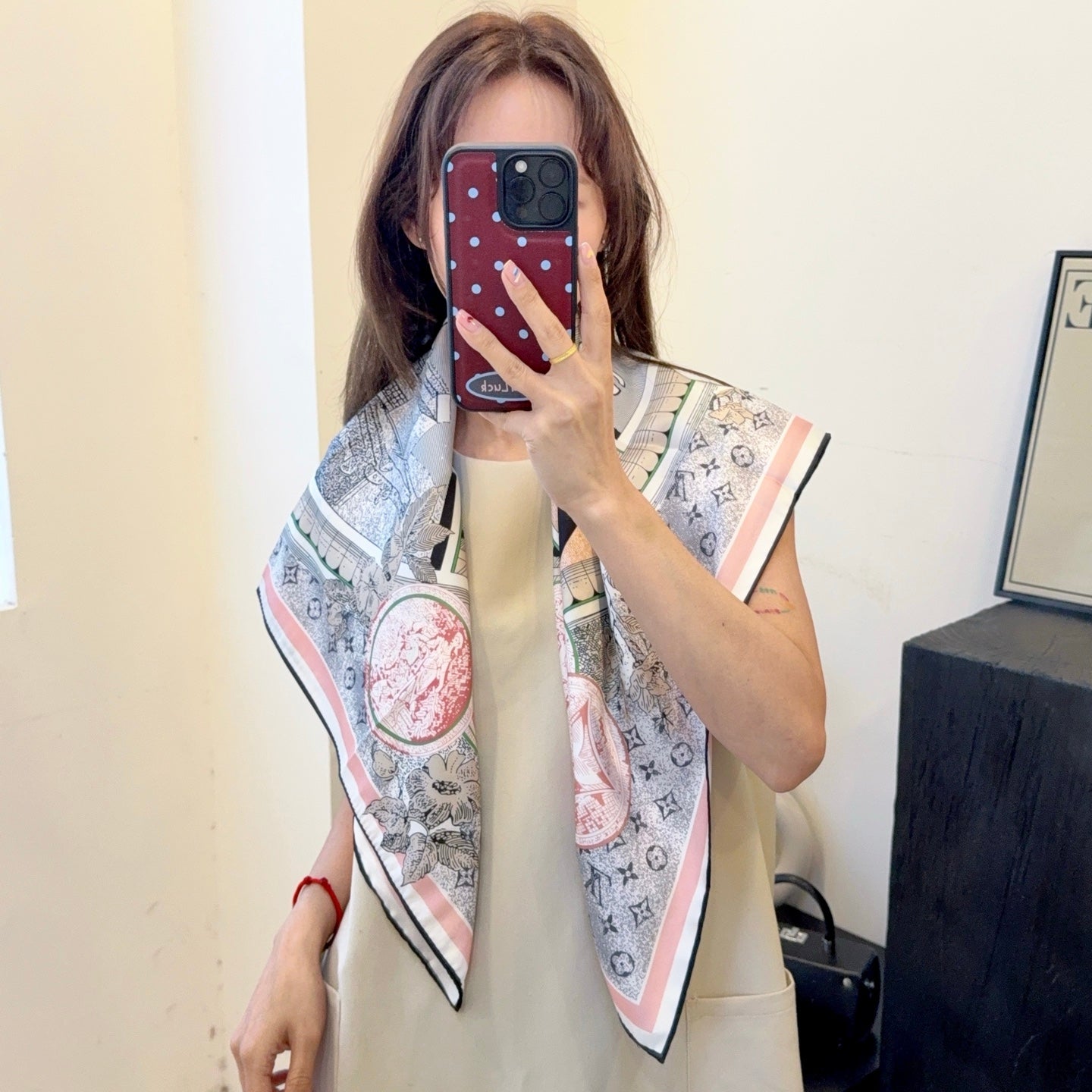 W1Z35E213 Popular Silk Scarve