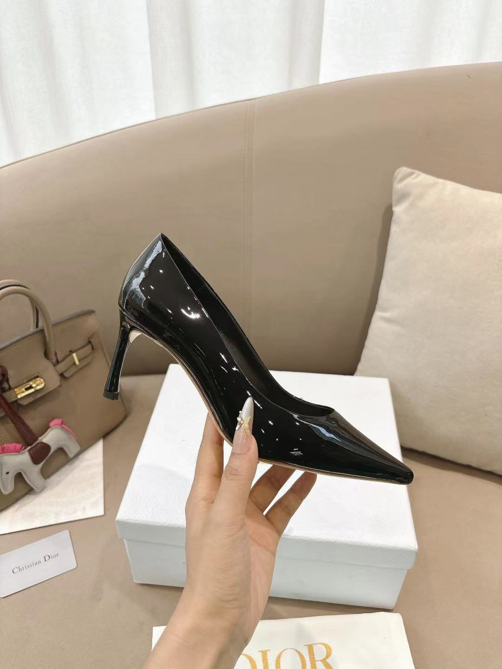 Z2Q95D124 Popular high-quality leather Shoes