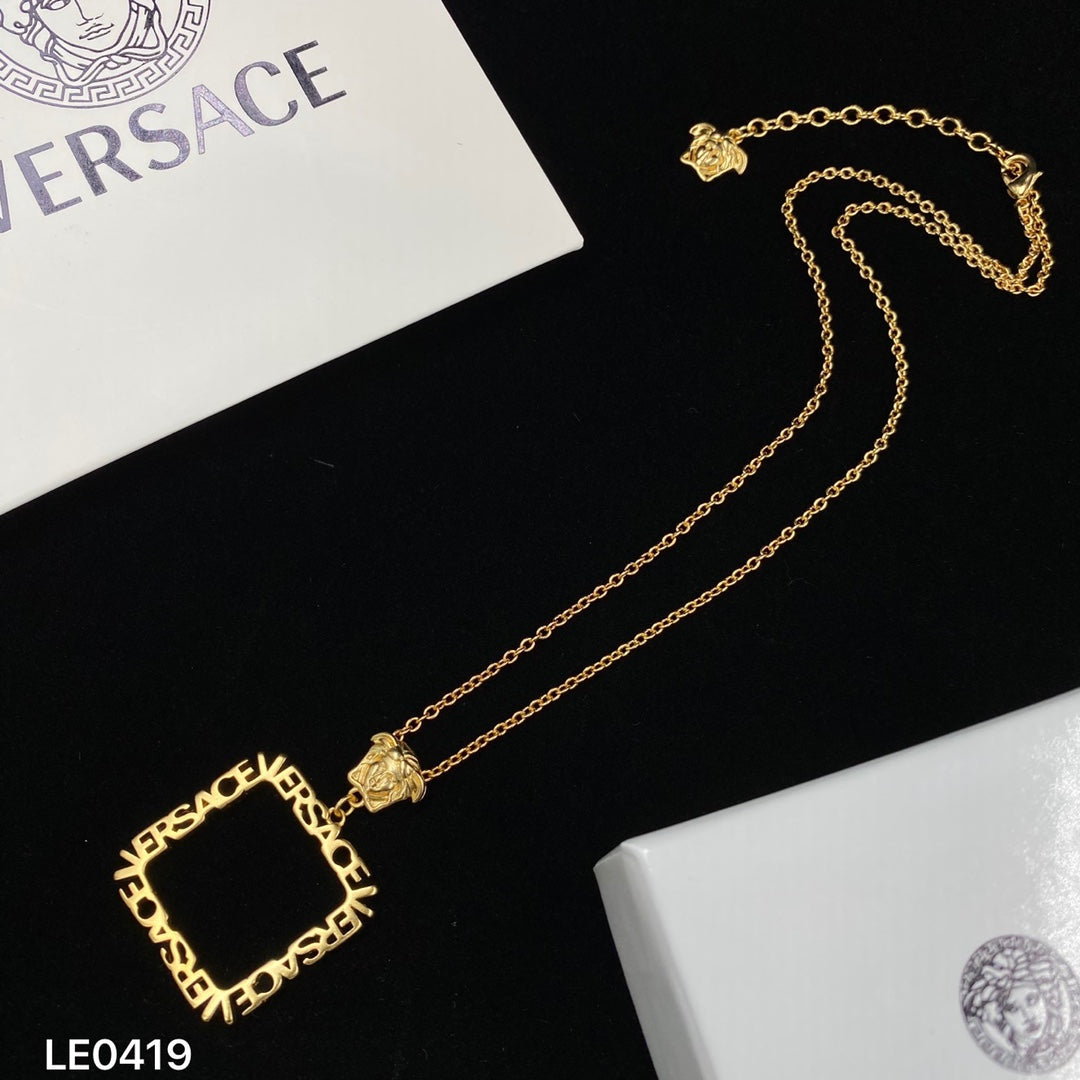 X1R75V65X Popular Necklaces .Earrings
