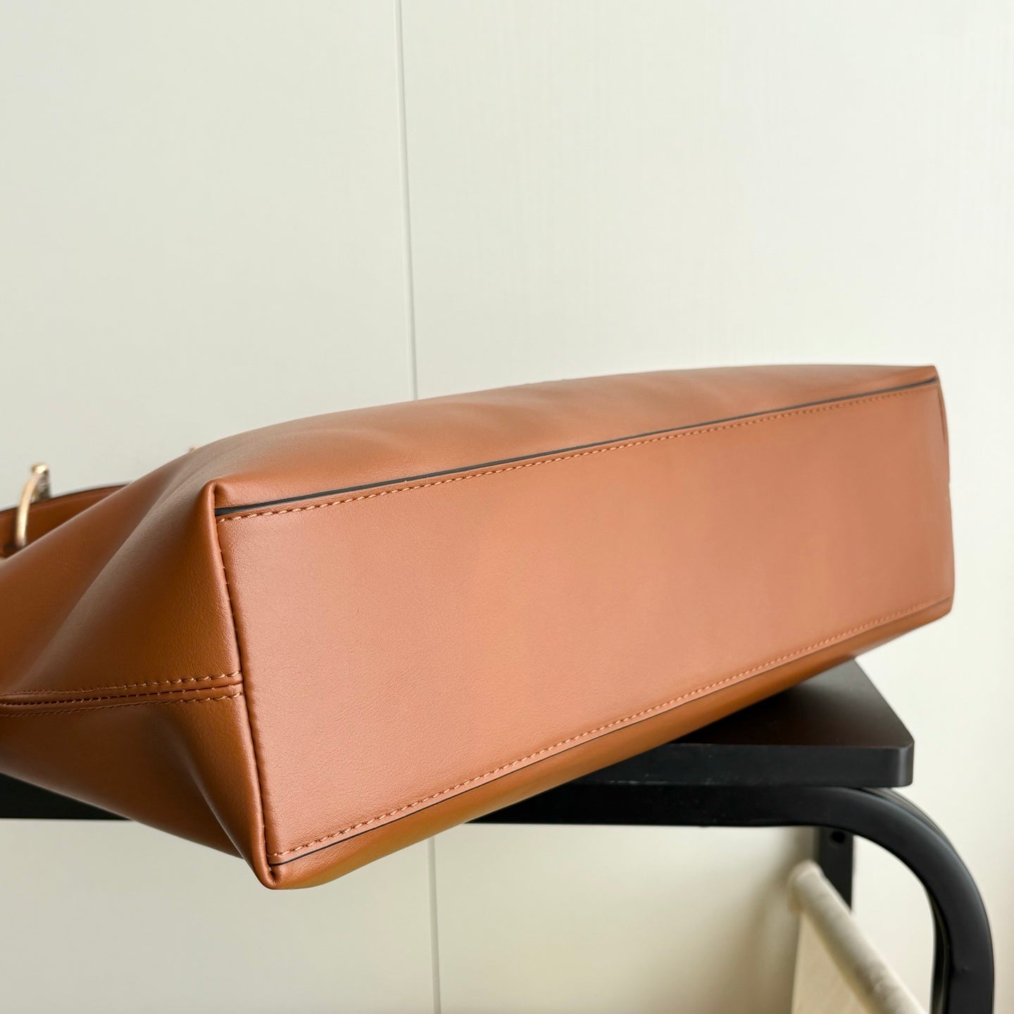 B1P36C56 Popular leather bag