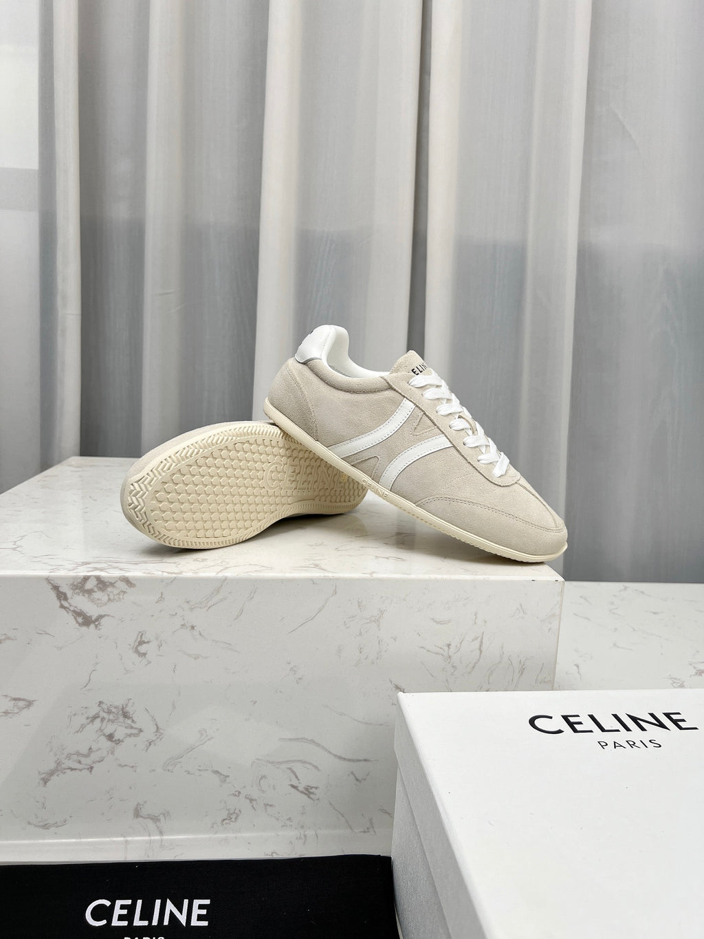 Z2Q105N270 Popular high-quality Shoes