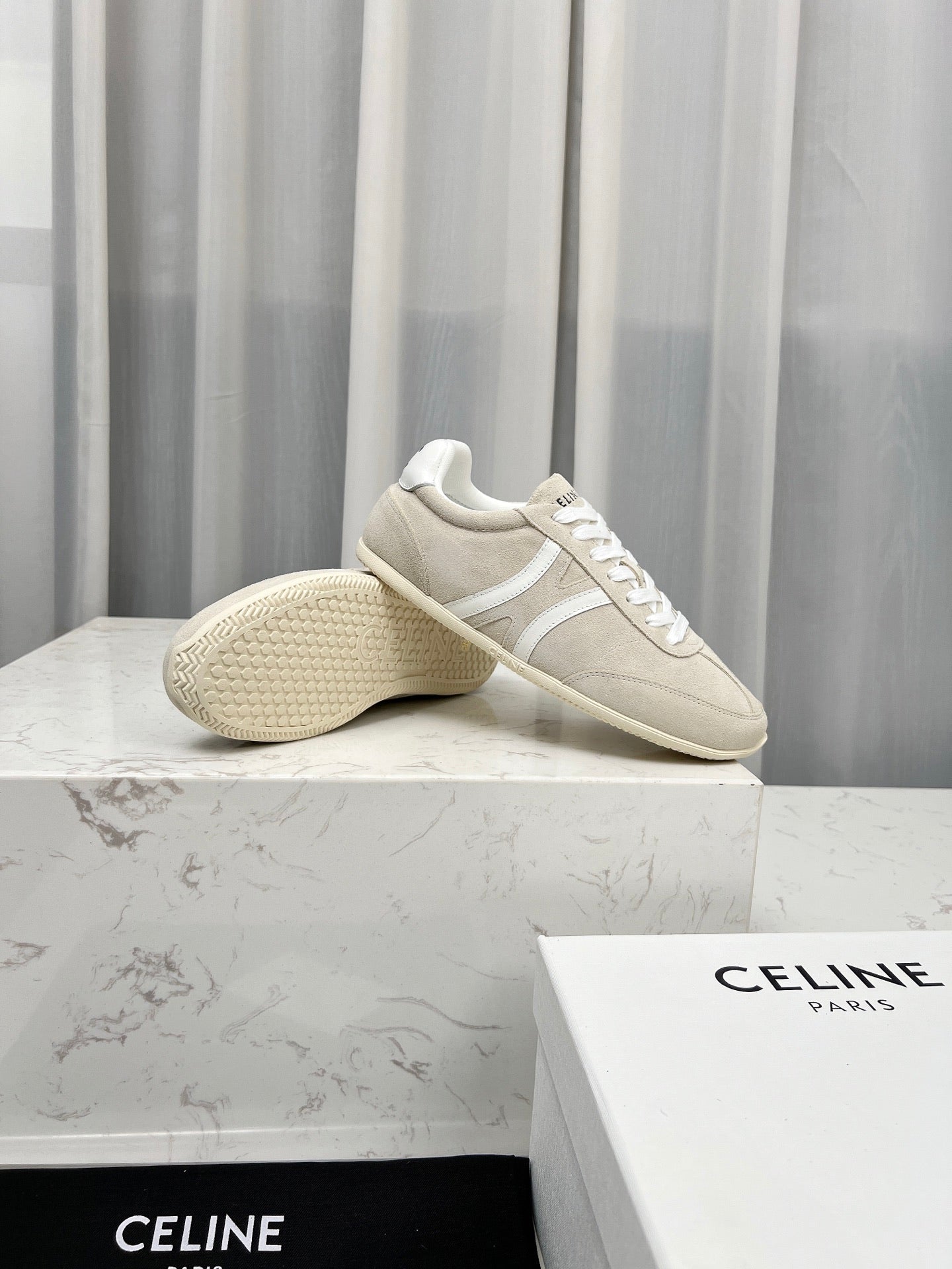 Z2Q105N270 Popular high-quality Shoes