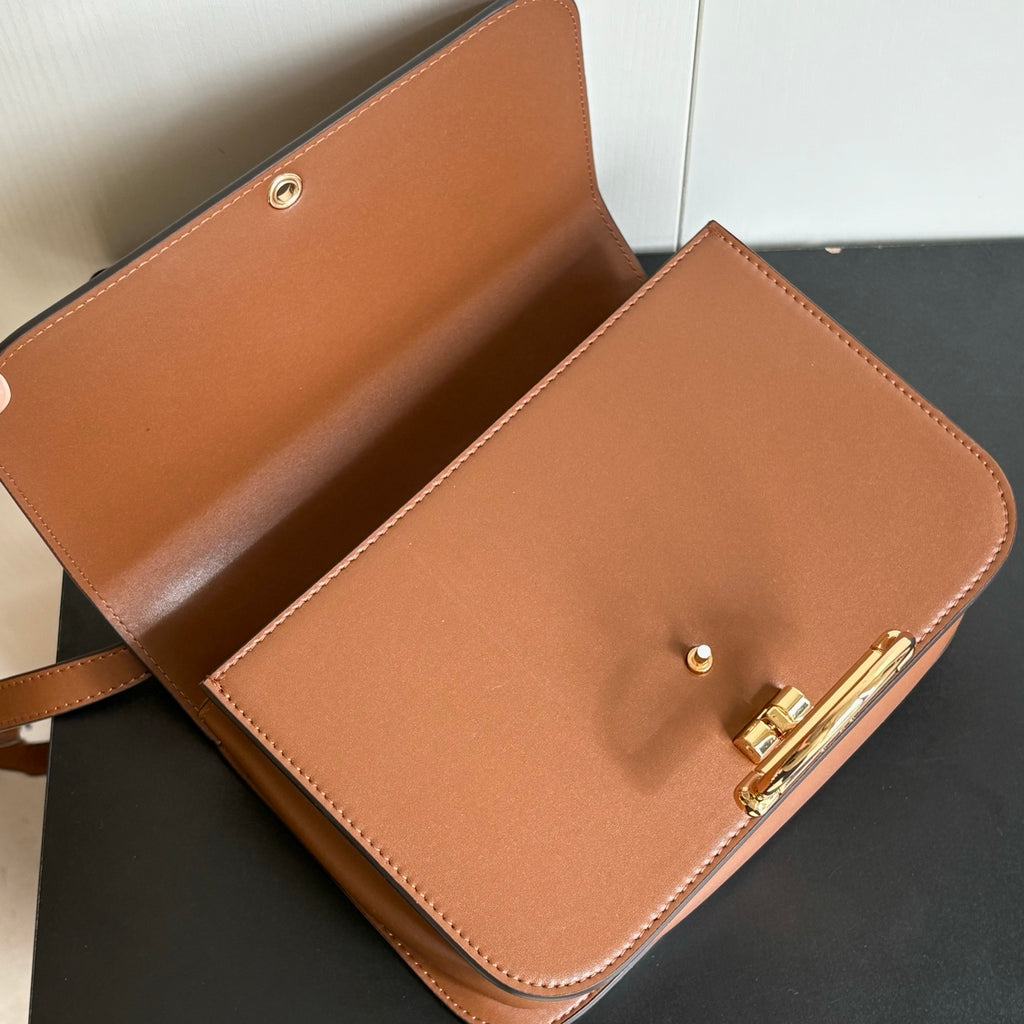 B1P36B110 Popular leather bag