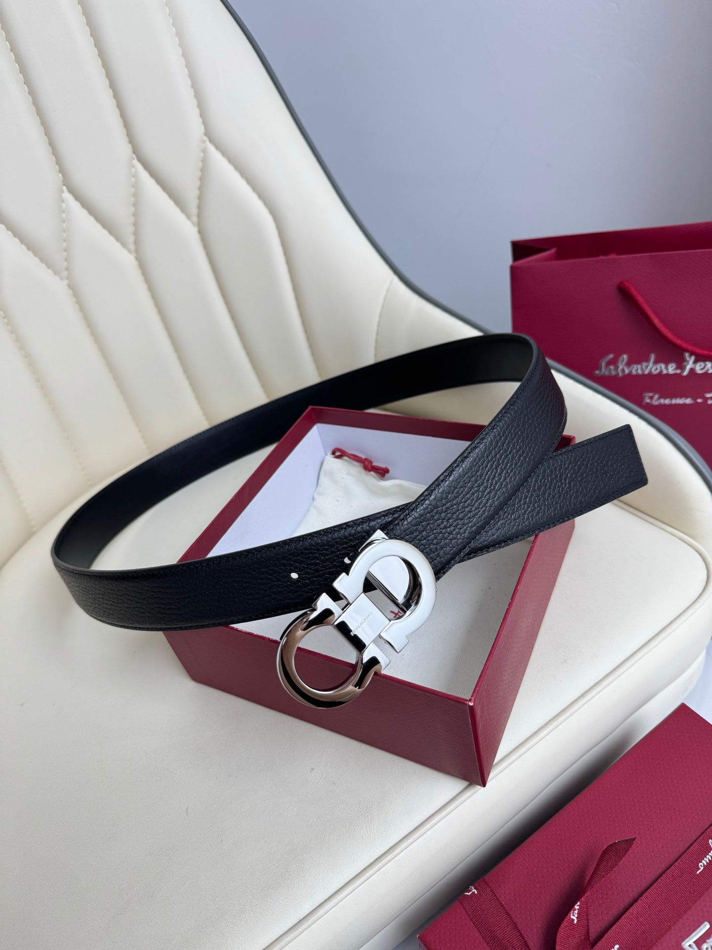 P1Q115A56 Popular High quality belt With full package