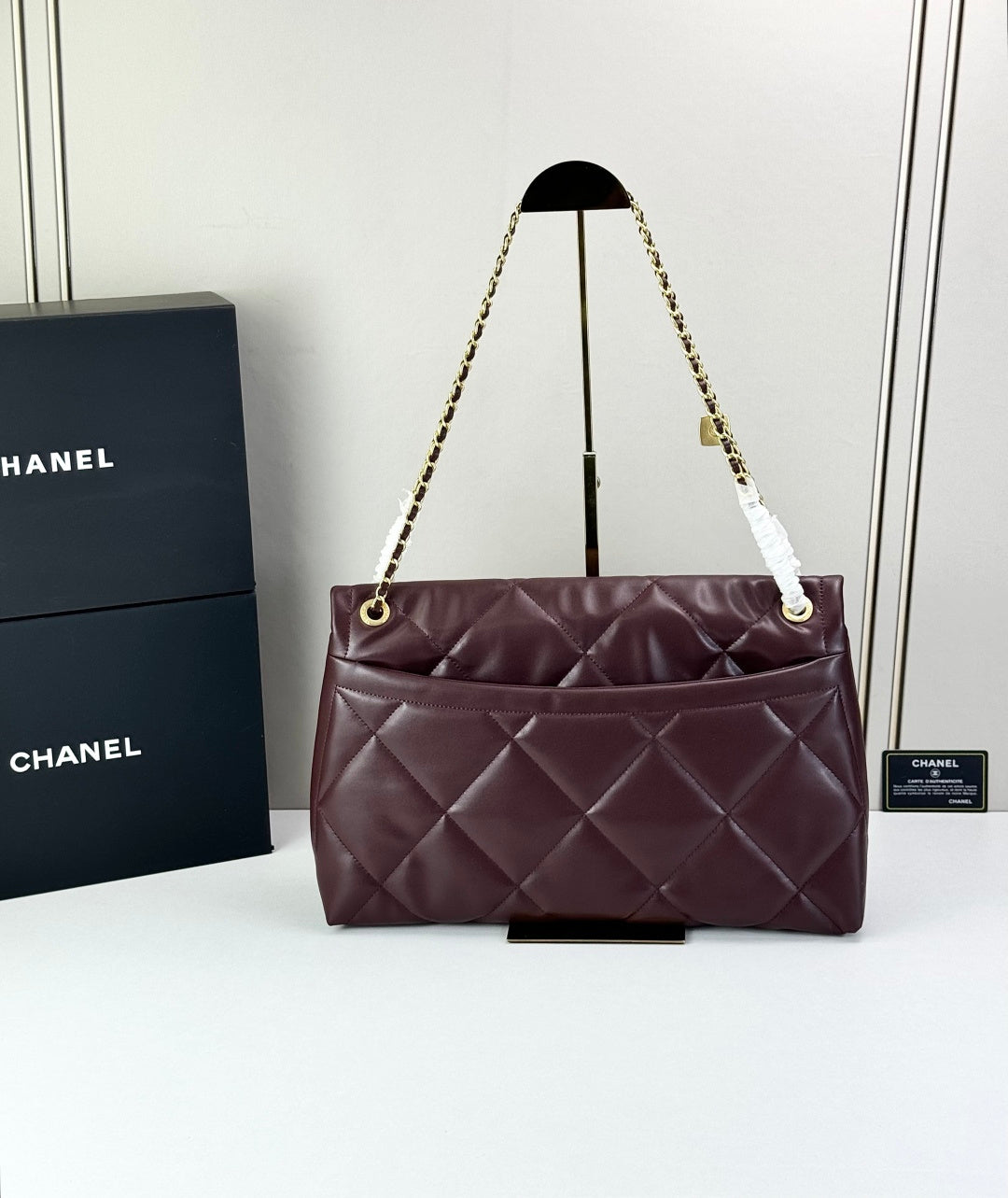 B1P46C13 Popular leather bag