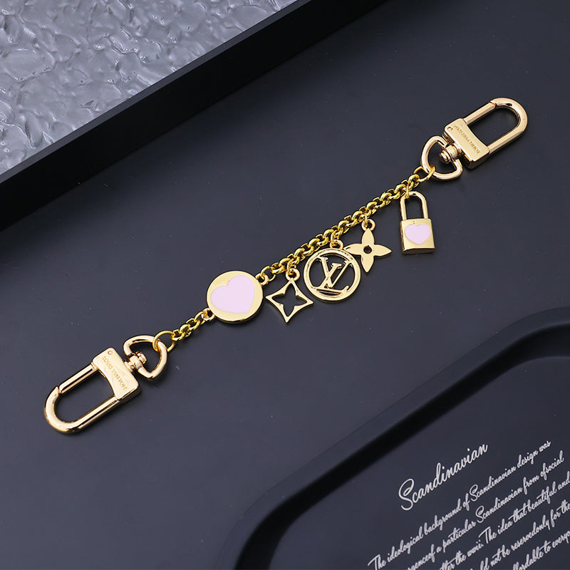 A1Z84E17  Popular Keychains