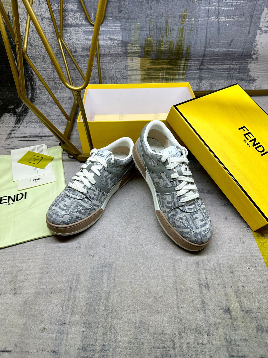 Z2N95F15 Popular high-quality shoes