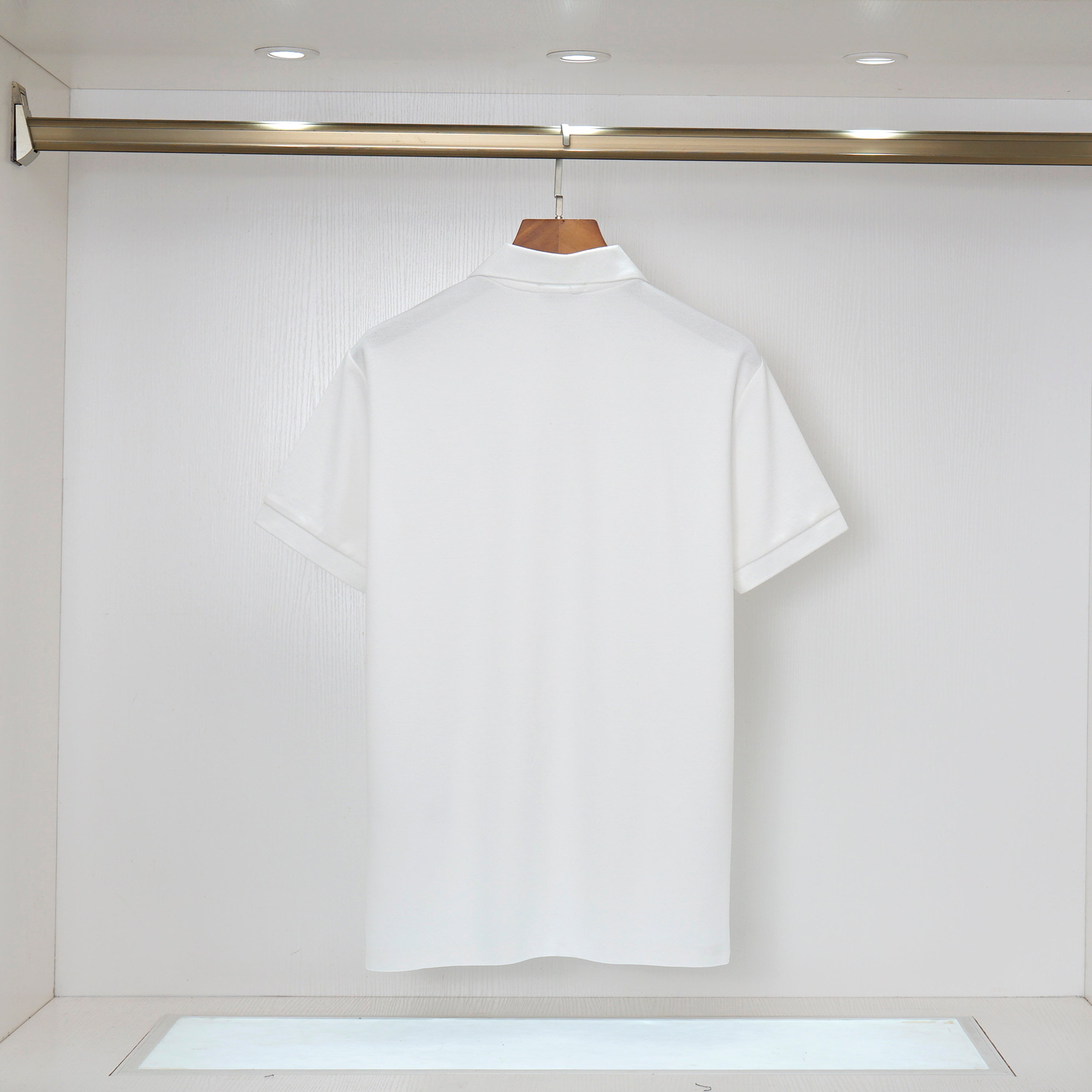U1P36A63 Popular T-shirts