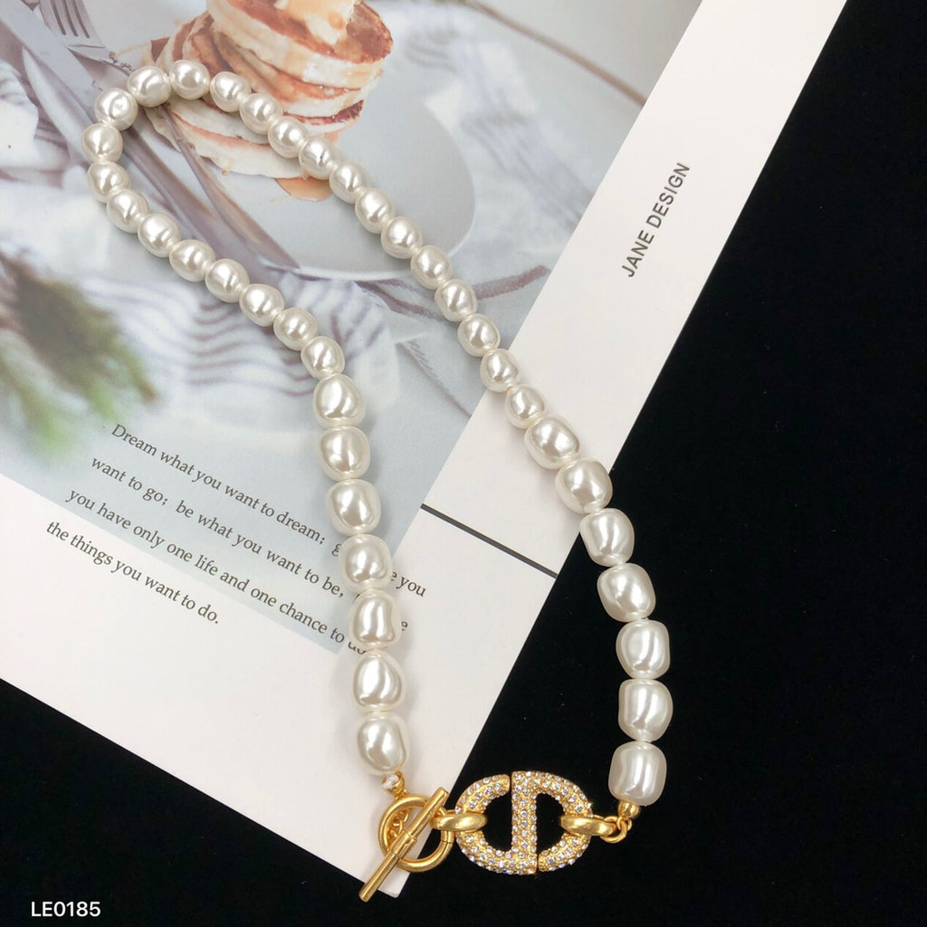 X1B42D23K  Popular Bracelets. Necklaces