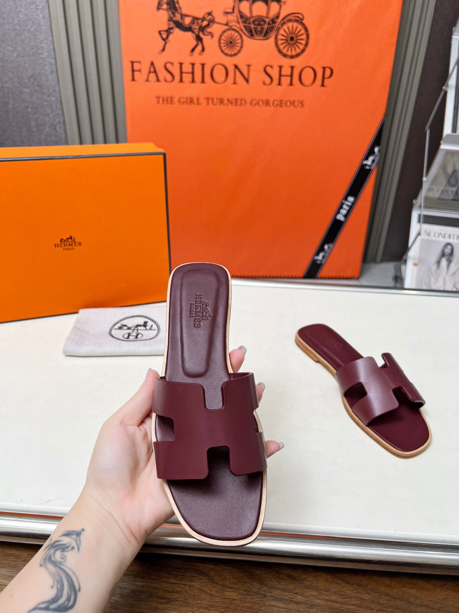 Z2Z85H12  Popular leather Shoes